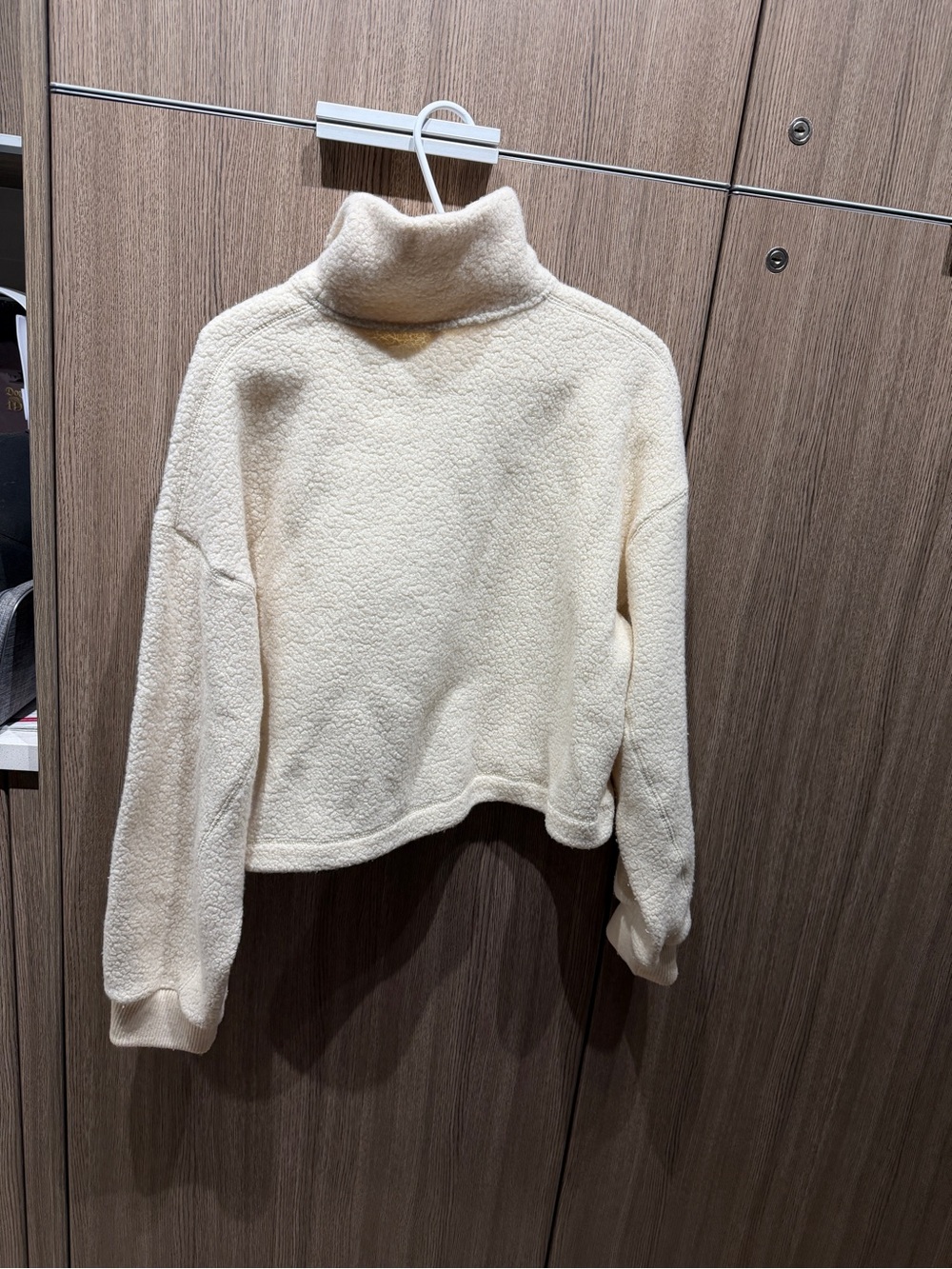 Aritzia the group babaton Sherpa Cream Half-Zip Cowl Turtleneck Sweater wool - Picture 5 of 5